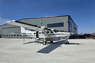 Trade North AviationWheel Plane Charters